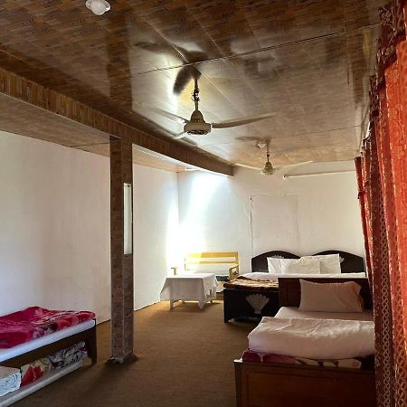Tourist Cottage Hunza Karimabad  ภายนอก รูปภาพ