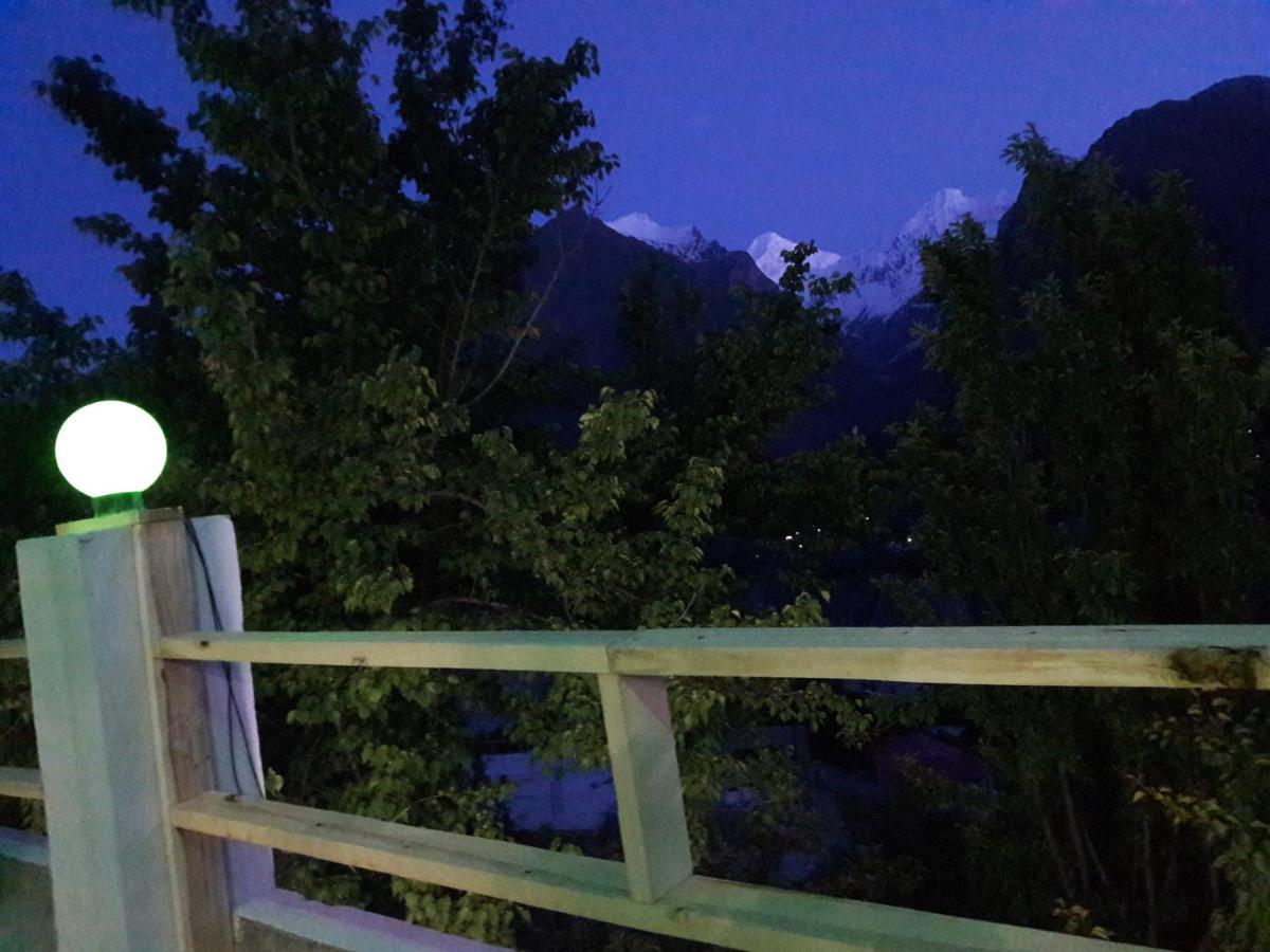 Tourist Cottage Hunza Karimabad  ภายนอก รูปภาพ