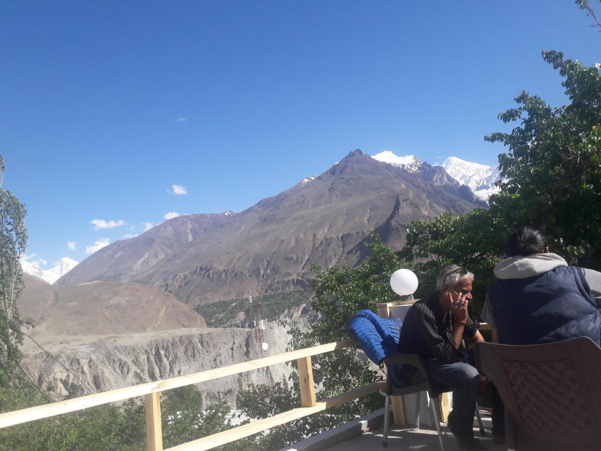 Tourist Cottage Hunza Karimabad  ภายนอก รูปภาพ
